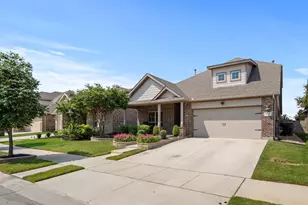 513 Gannet Trl, Argyle, TX 76226 - Photo 2