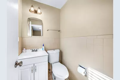 200 E Russell Avenue, Bonham, TX 75418 - Photo 14