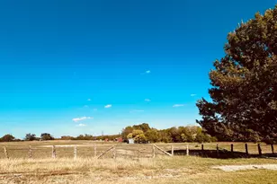 497 County Rd 4642, Trenton, TX 75490 - Photo 14