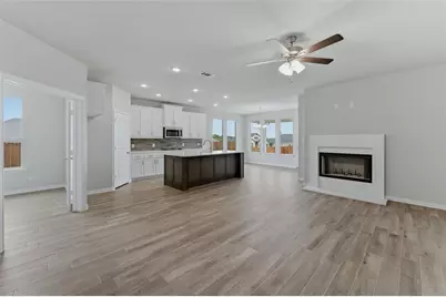 2304 Shamrock Lane, Weatherford, TX 76087 - Photo 8