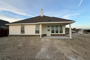 2304 Shamrock Ln, Weatherford, TX 76087 - Photo 8