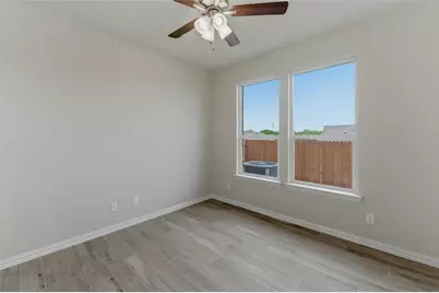 2304 Shamrock Lane, Weatherford, TX 76087 - Photo 10