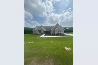 907 Perrin Lane, Van Alstyne, TX 75495 - Photo 1