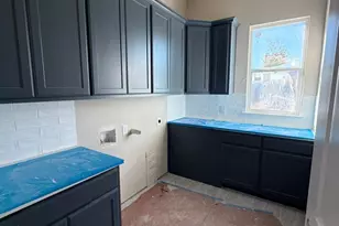 907 Perrin Ln, Van Alstyne, TX 75495 - Photo 10