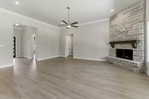 907 Perrin Ln, Van Alstyne, TX 75495 - Photo 16