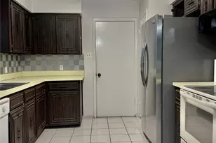 5645 Bonner Dr, Haltom City, TX 76148 - Photo 6