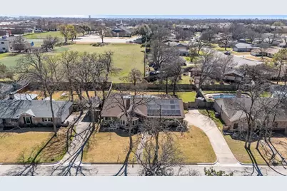 203 Oak Forest Trail, Euless, TX 76039 - Photo 36