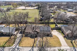 203 Oak Forest Trail, Euless, TX 76039 - Photo 36