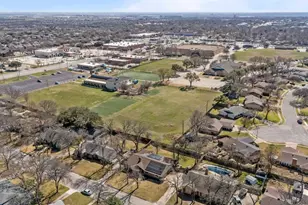 203 Oak Forest Trail, Euless, TX 76039 - Photo 34