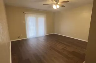 324 Rita Dr, Garland, TX 75042 - Photo 2