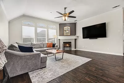 5609 Phoenix Drive, The Colony, TX 75056 - Photo 8