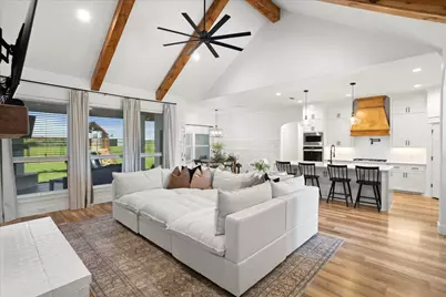 1074 Pioneer Crossing, Weatherford, TX 76088 - Photo 10