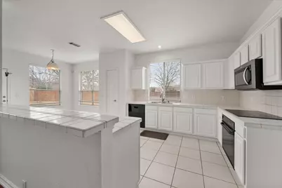 100 Ponciana Drive, Euless, TX 76039 - Photo 26