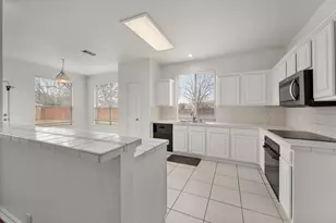 100 Ponciana Dr, Euless, TX 76039 - Photo 26