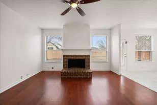 100 Ponciana Dr, Euless, TX 76039 - Photo 6