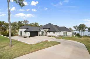 121 Diamond Point, Corsicana, TX 75109 - Photo 1