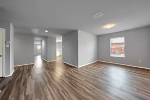 1401 Whitewater Dr, Little Elm, TX 75068 - Photo 8