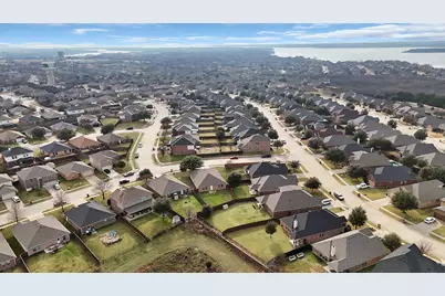 1401 Whitewater Drive, Little Elm, TX 75068 - Photo 34