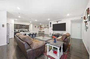 1212 Briar Hl Dr, Denton, TX 76207 - Photo 4