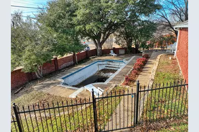 6521 Lynch Lane, Garland, TX 75044 - Photo 10