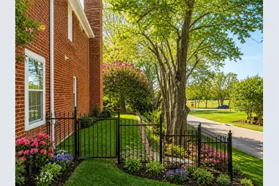 6521 Lynch Lane, Garland, TX 75044 - Photo 6