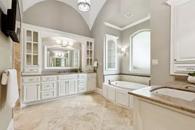 2624 Sir Gawain Lane, Lewisville, TX 75056 - Photo 10