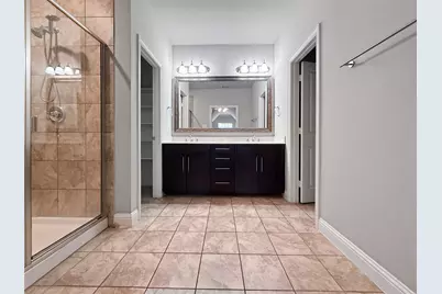 573 W Royal Lane, Irving, TX 75039 - Photo 20