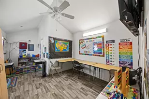 768 N Saint Augustine Dr, Dallas, TX 75217 - Photo 10