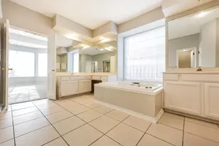 8336 Mountainview Dr, Dallas, TX 75249 - Photo 16