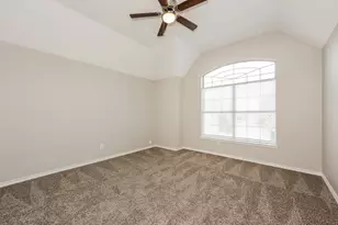 8336 Mountainview Dr, Dallas, TX 75249 - Photo 14