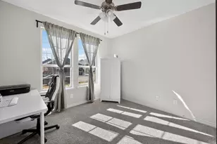 10601 Autumn Leaves Ln, Aubrey, TX 76227 - Photo 8