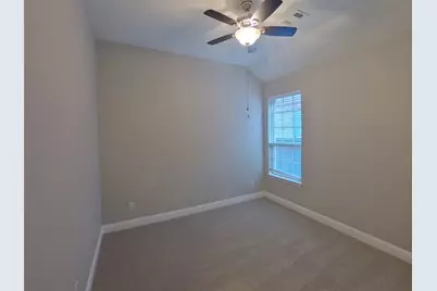 401 Winehart Street, Lewisville, TX 75056 - Photo 12