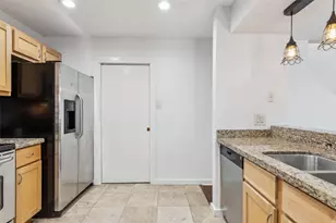 4777 Cedar Springs Rd, Dallas, TX 75219 - Photo 8