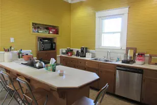 607 S First Street S, Rosebud, TX 76570 - Photo 10