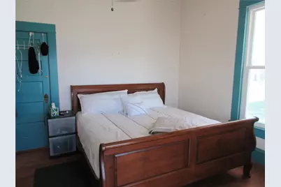 607 S First Street S, Rosebud, TX 76570 - Photo 16