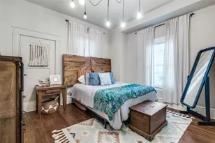 705 S Glasgow Dr, Dallas, TX 75223 - Photo 14