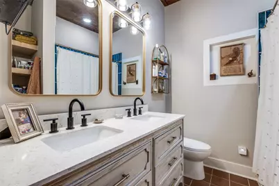 705 S Glasgow Drive, Dallas, TX 75223 - Photo 18