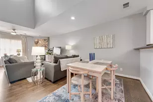 3922 Gilbert Ave, Dallas, TX 75219 - Photo 6