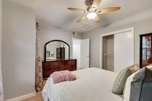 3922 Gilbert Ave, Dallas, TX 75219 - Photo 14