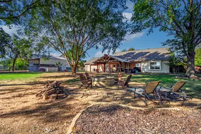 9690 Vail Eton Drive, Pilot Point, TX 76258 - Photo 10
