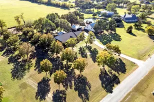 9690 Vail Eton Dr, Pilot Point, TX 76258 - Photo 4