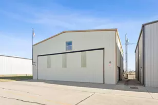 917 Aviator Dr, Fort Worth, TX 76179 - Photo 2