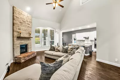 6913 Barolo Drive, Rowlett, TX 75088 - Photo 8