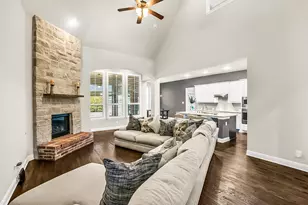 6913 Barolo Dr, Rowlett, TX 75088 - Photo 8