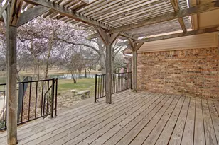 2122 Clear Lake Rd, Weatherford, TX 76087 - Photo 4