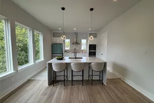 918 Duluth St, Dallas, TX 75212 - Photo 14