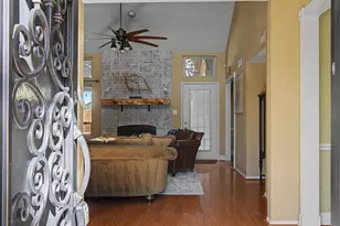 432 Plantation Dr, Coppell, TX 75019 - Photo 2