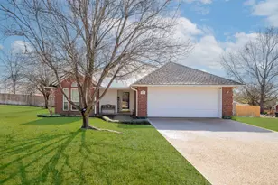 814 Braewood, Lindale, TX 75771 - Photo 1