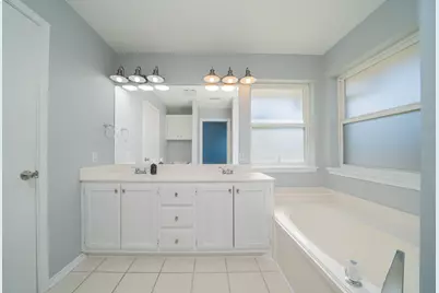 814 Braewood, Lindale, TX 75771 - Photo 12