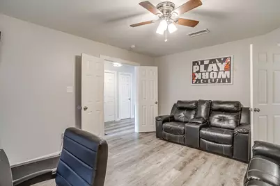 1024 Heberle Drive, Burleson, TX 76028 - Photo 24